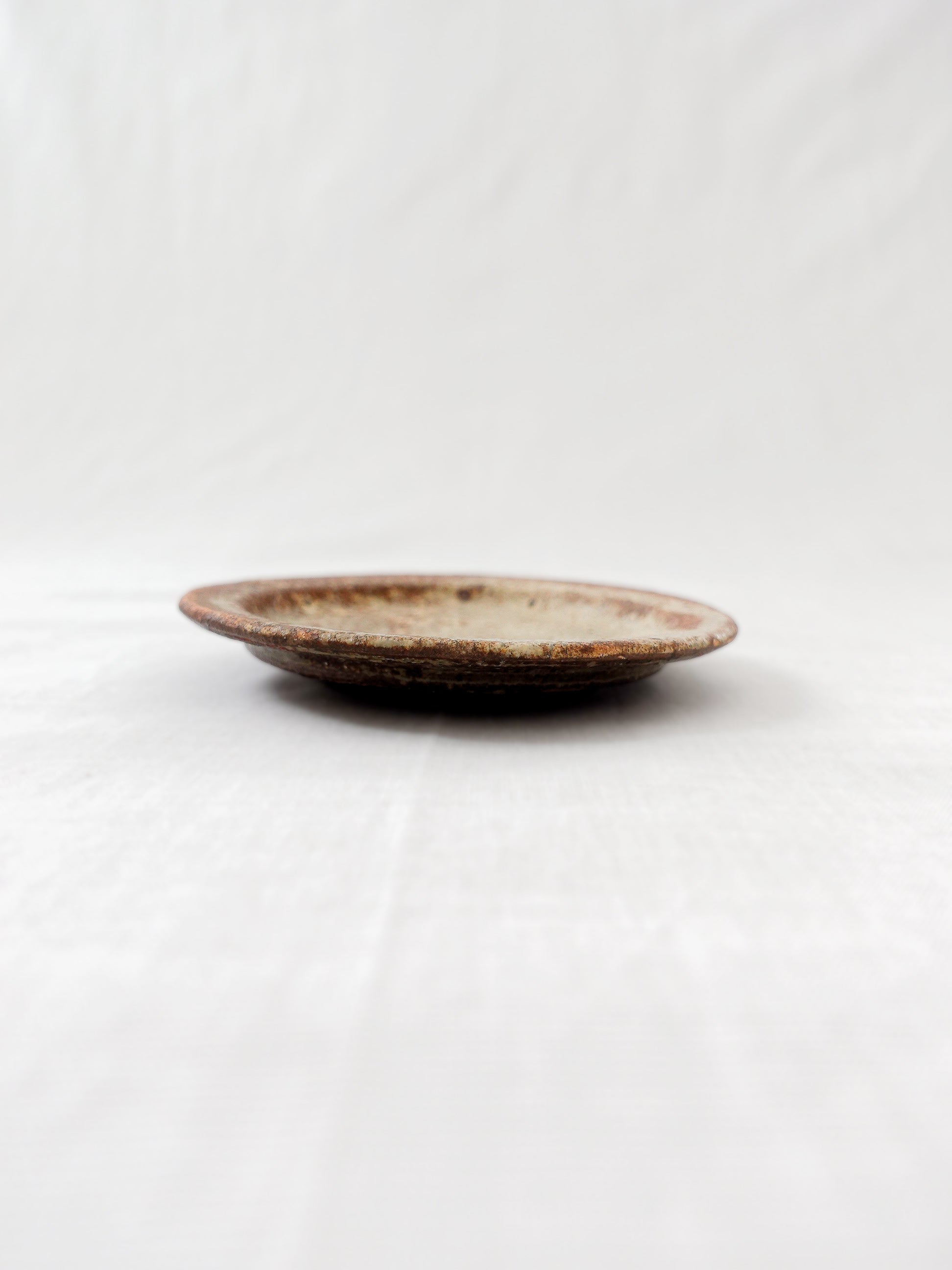 馬渡新平 / リム皿 10cm