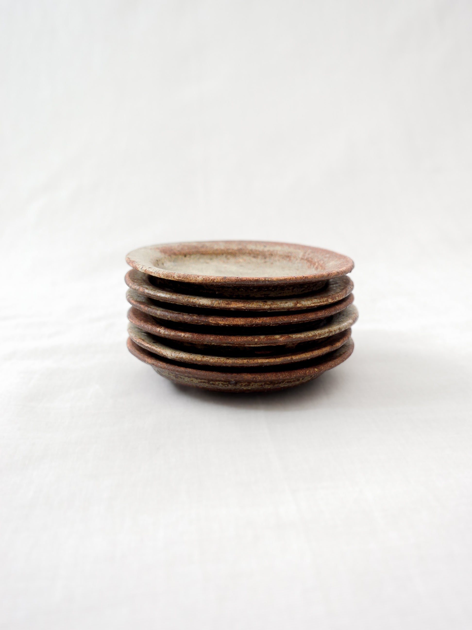 馬渡新平 / リム皿 10cm