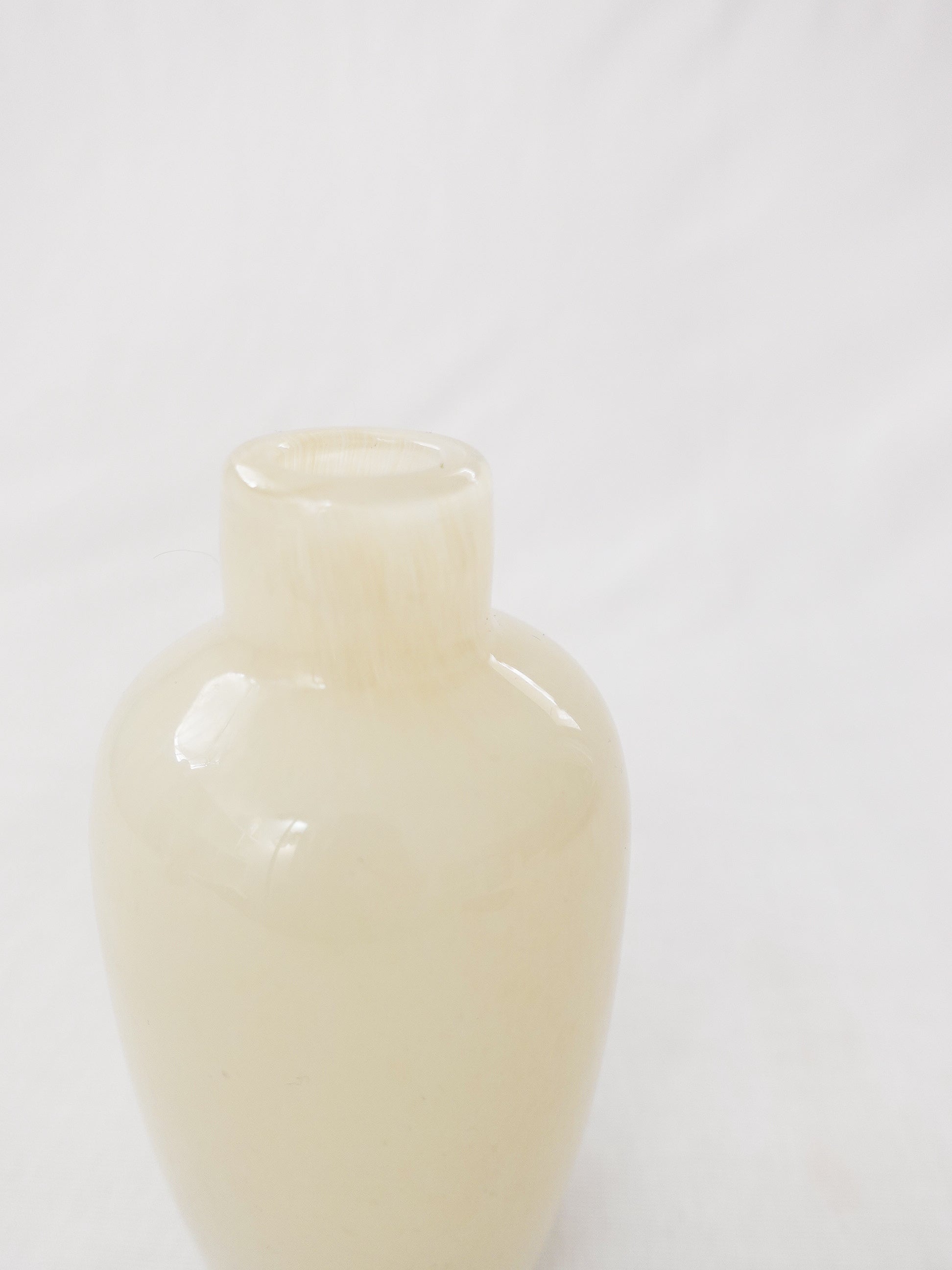 Milky Glass Vase  / Φ7cm