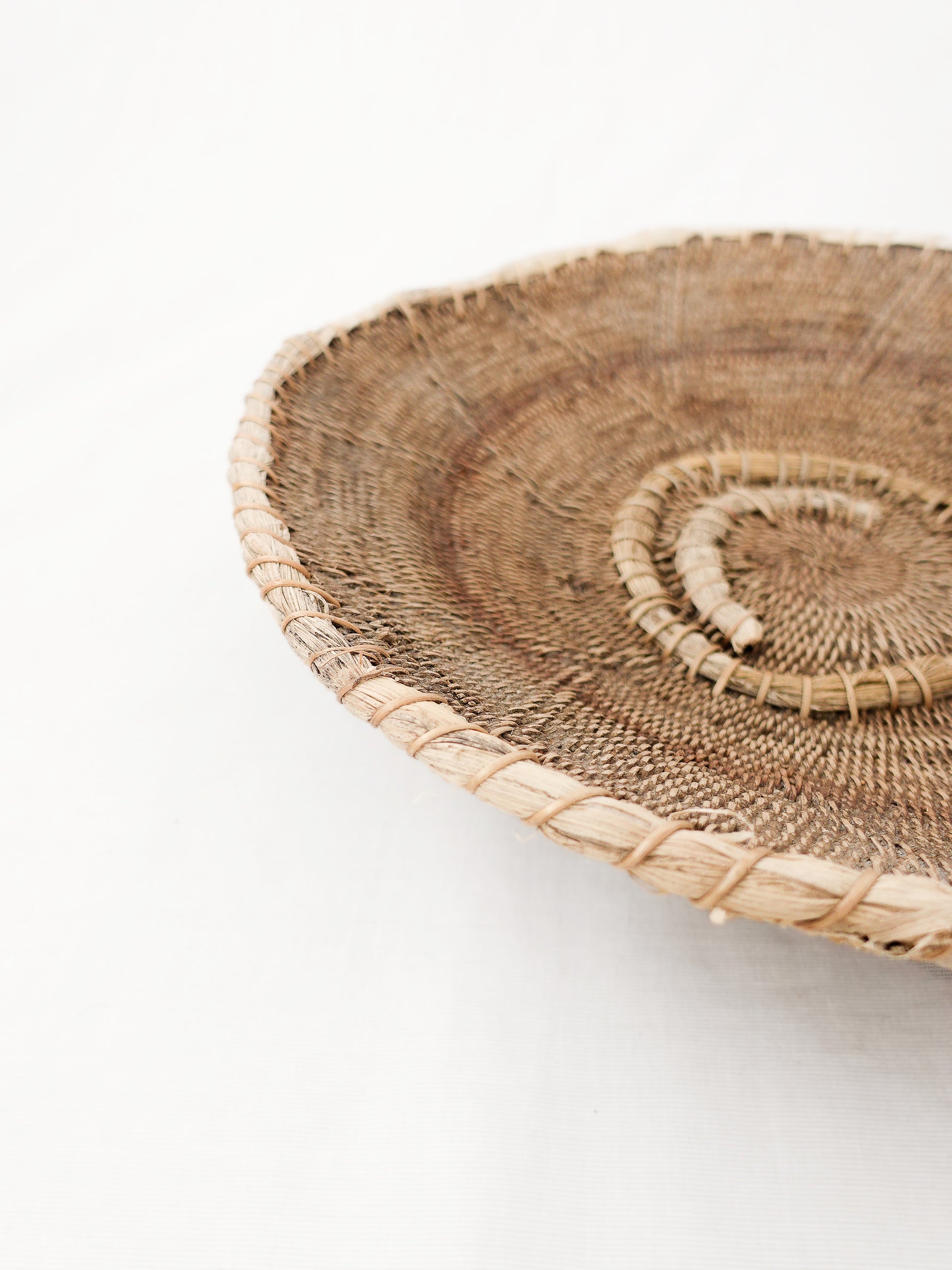Old Makenge Basket / Φ36cm
